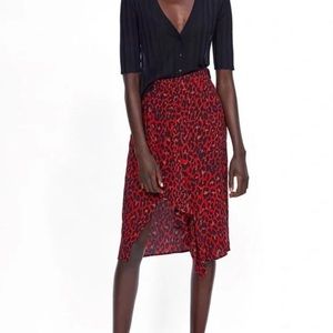 ZARA asymmetrical red cheeta print skirt women’s size M